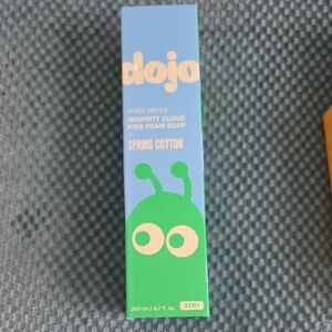 Dojo Super gentle whippity cloud, Kids Foam Soap. 6.7 Fl Oz New